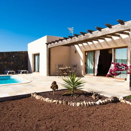 Upupa Lodge La Oliva