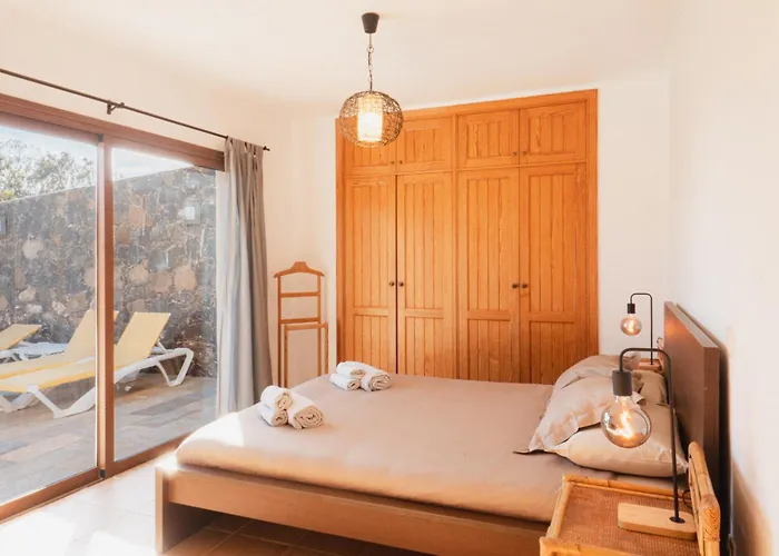 Upupa Lodge *