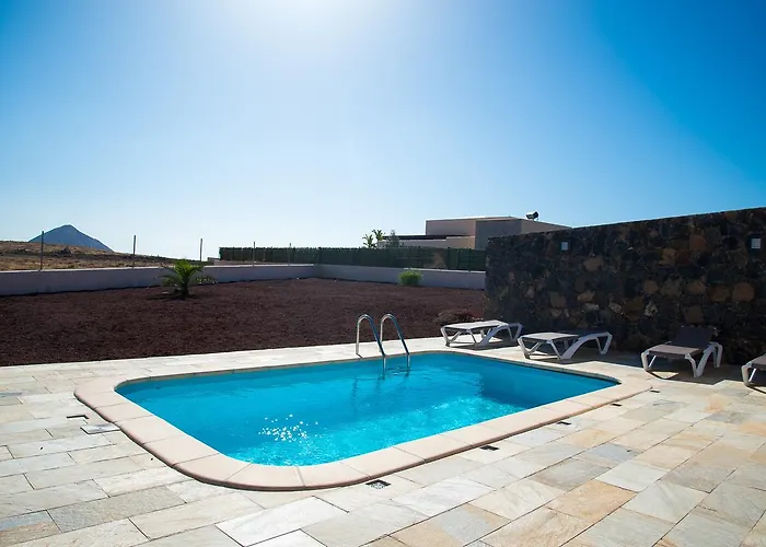 Upupa 山林小屋 *